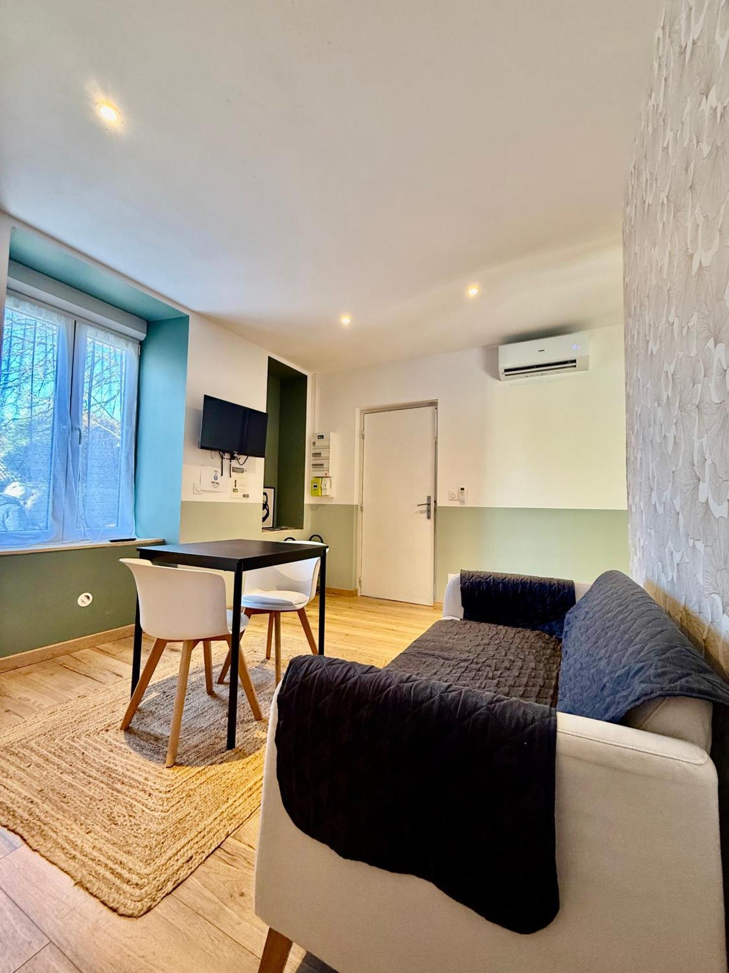 Limoges Sud-Lescinqsuites-L'Eden - Dabnb Экстерьер фото